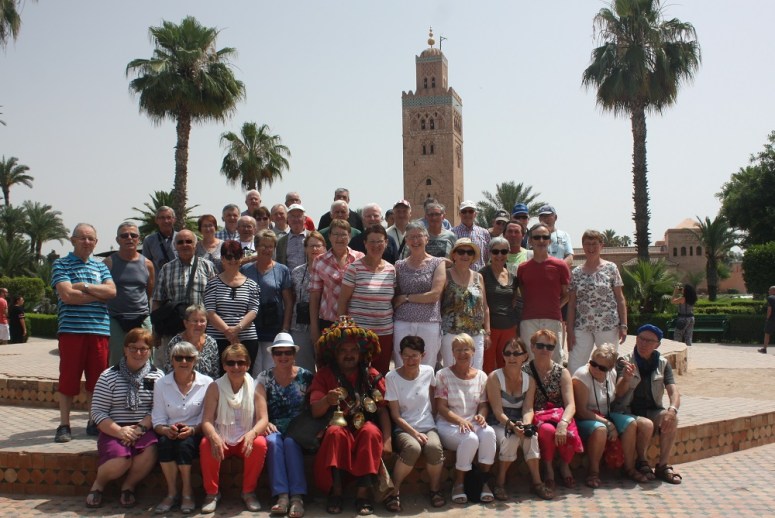 Le groupe, la semaine dernière, devant la Koutoubia à Marrakech.